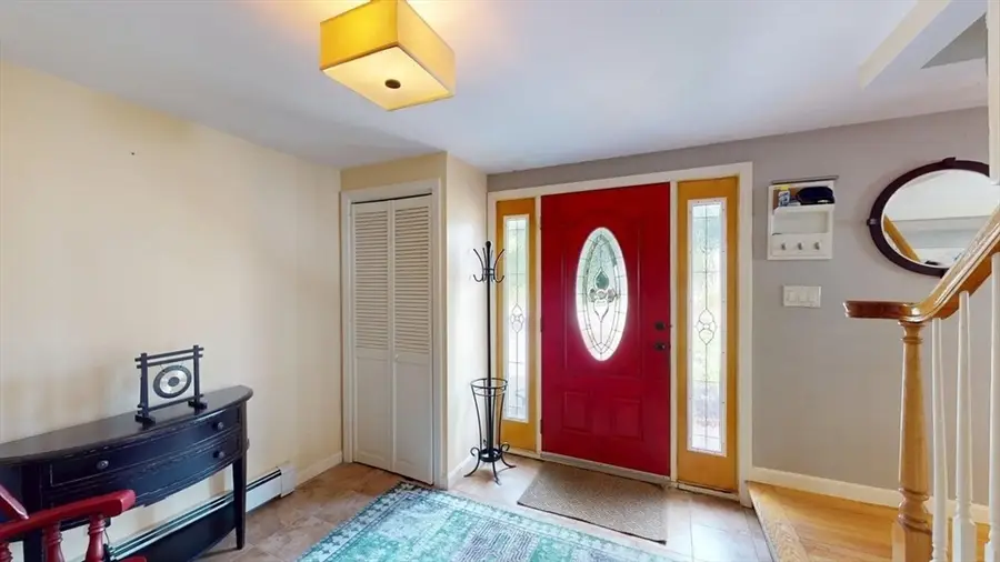 150 Coolidge St, Swansea, MA 02777 - #3