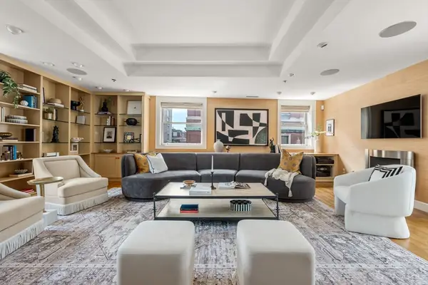 57 E Concord St #9, Boston, MA 02118