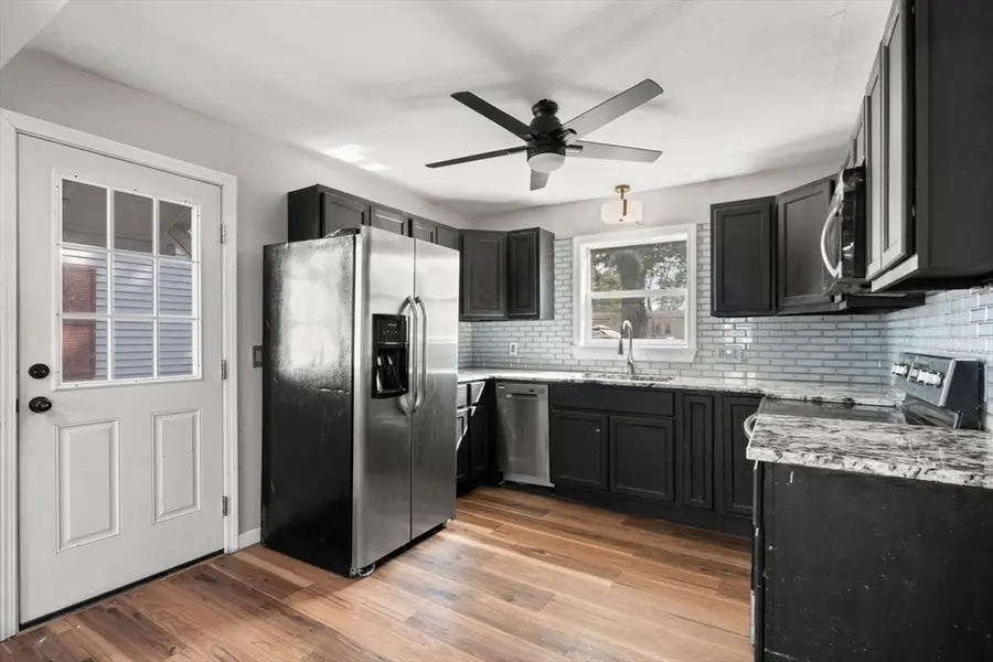 35 Merrimac Ave, Springfield, MA 01104 - #2
