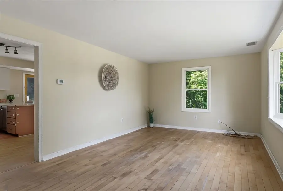 24 Washington St, Methuen, MA 01844 - #3