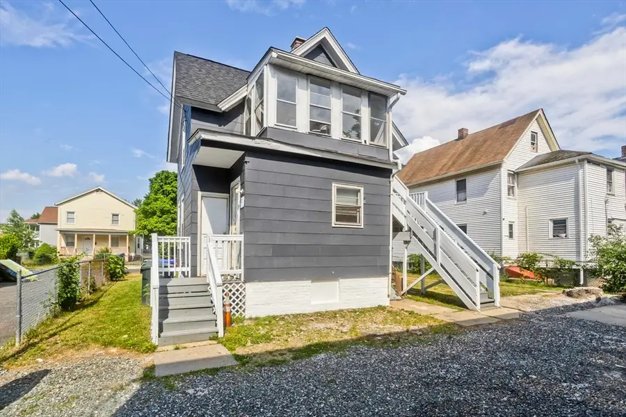 90 Andrew St, Springfield, MA 01109 - #3