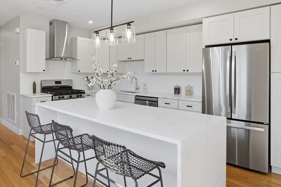 174 Walnut Street, Somerville, MA 02145 - #2
