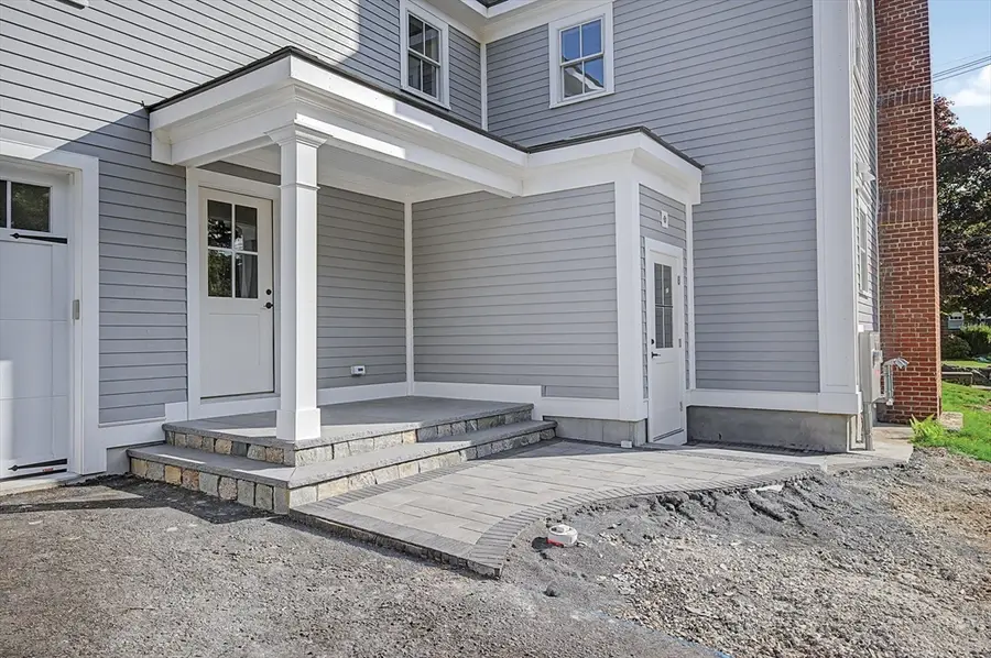 27 Ash St, Hopkinton, MA 01748 - #3
