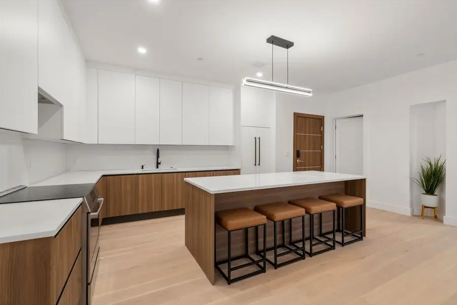 16 Stearns Rd #304, Wellesley, MA 02482 - #2