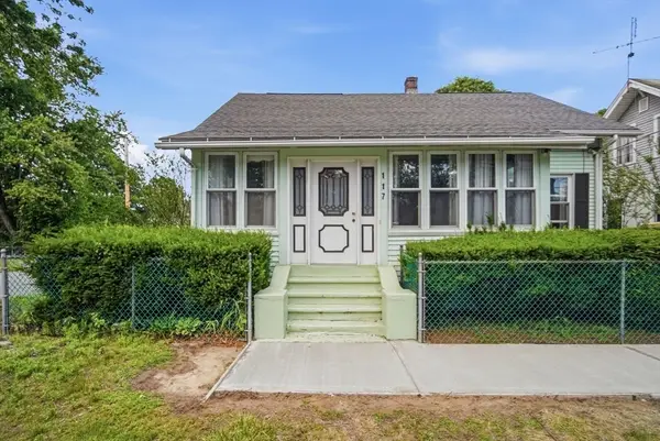 117 Burghardt St, Springfield, MA 01109
