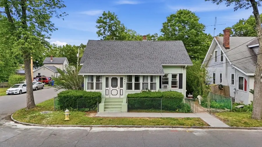 117 Burghardt St, Springfield, MA 01109 - #2