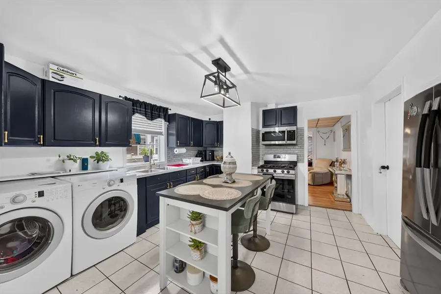 136-138 Sanborn St, Lawrence, MA 01843 - #2