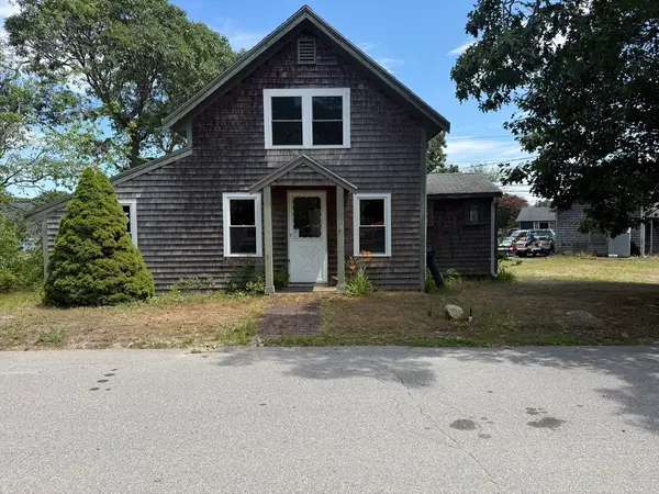 3 Short Neck Rd, Wareham, MA 02532