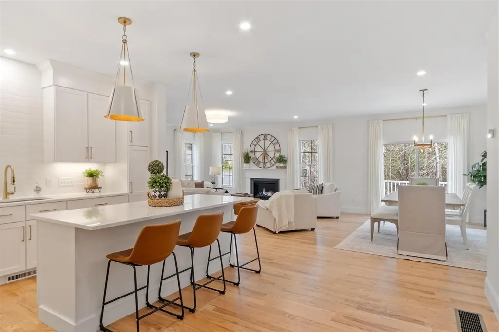 79 Oliver Pond Circle #9, Franklin, MA 02038 - #1