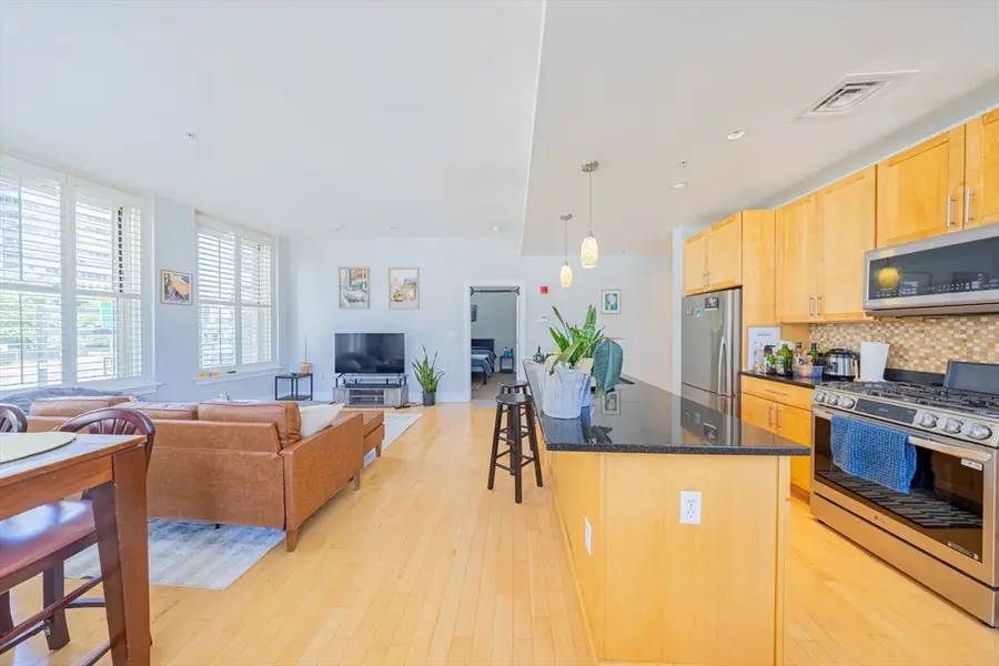70 Lincoln St. #L212, Boston, MA 02111 - #3
