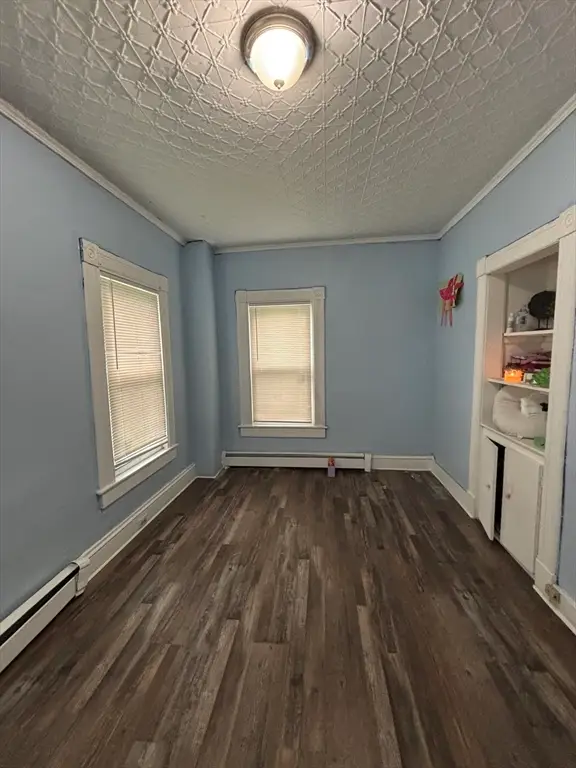 104 Alden St, Springfield, MA 01109 - #3