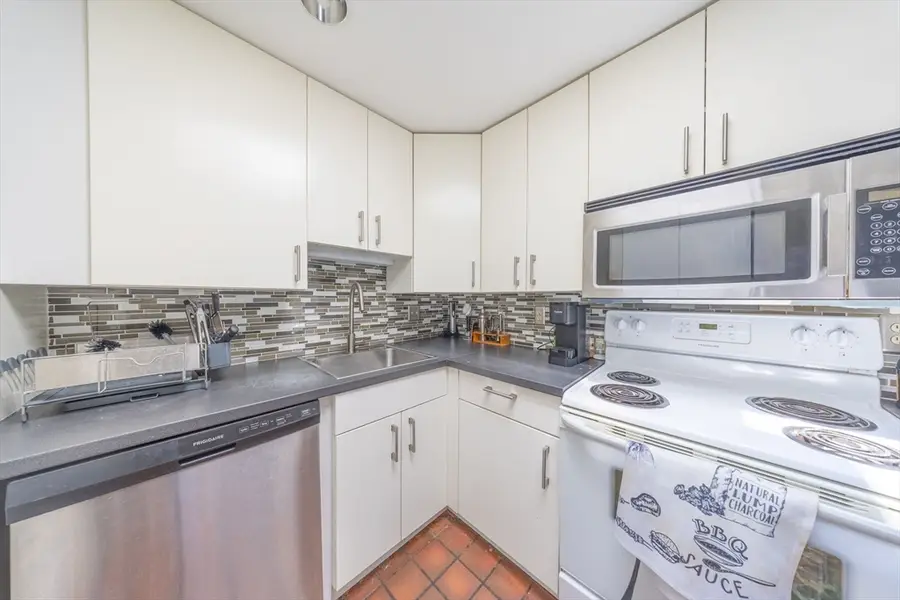 102 Gainsborough St #402E, Boston, MA 02115 - #2