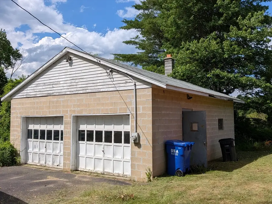 261 Mill Valley Rd, Belchertown, MA 01007 - #2