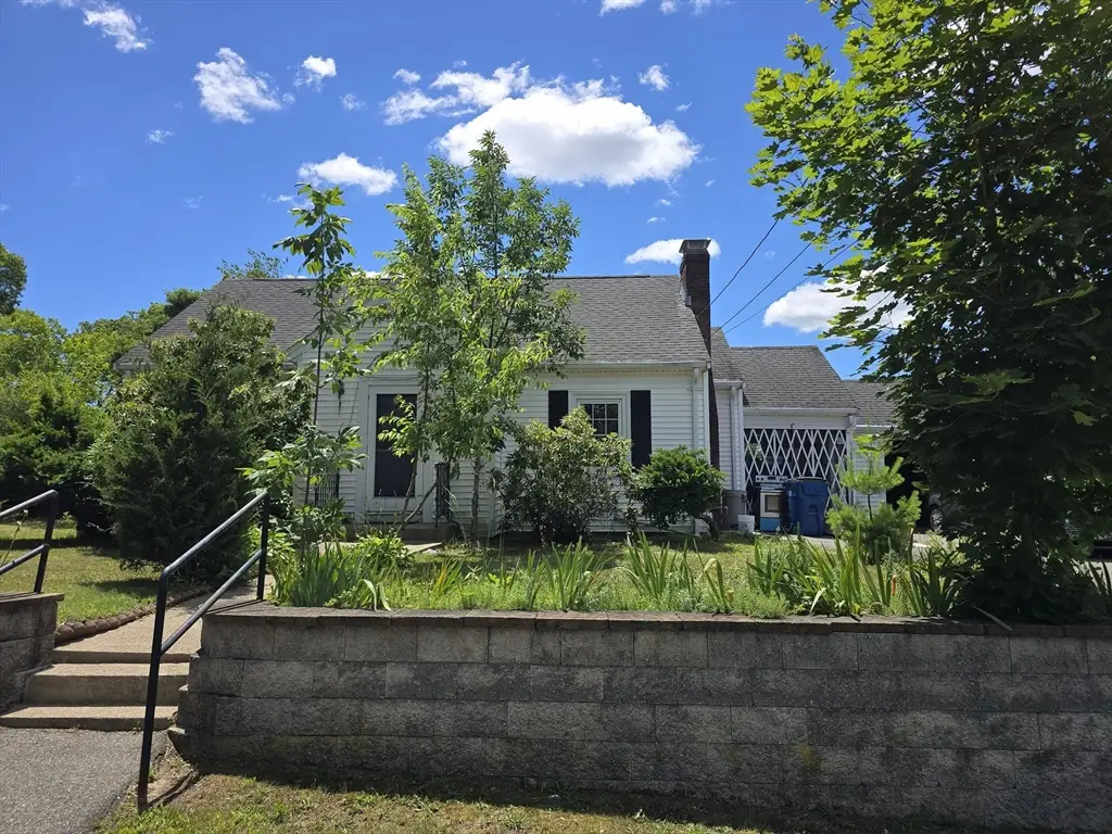 26 Edwin St, Randolph, MA 02368 - #1
