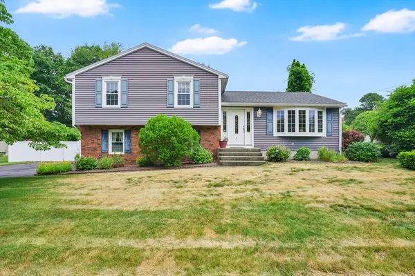 6 Tardy Rd, Chicopee, MA 01020