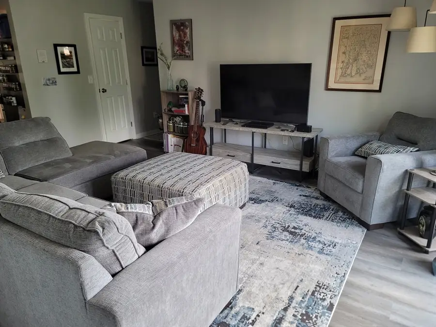434 Linden St. #4, Fall River, MA 02720 - #3