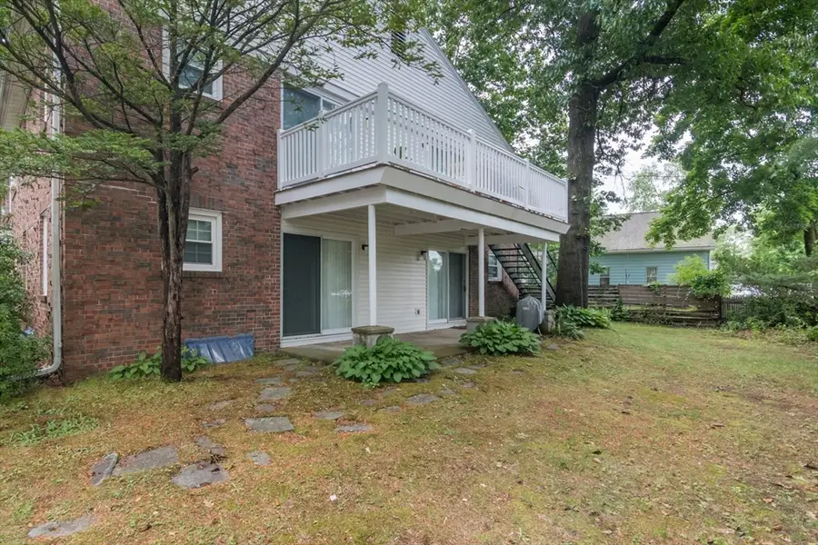 21 Turners Falls Rd, Turners Falls, MA 01376 - #3