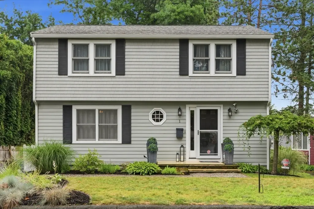 1 Johns Rd, Marblehead, MA 01945 - #1