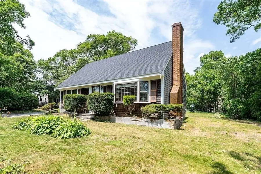 26 Adrena Ave, Hyannis, MA 02632 - #2