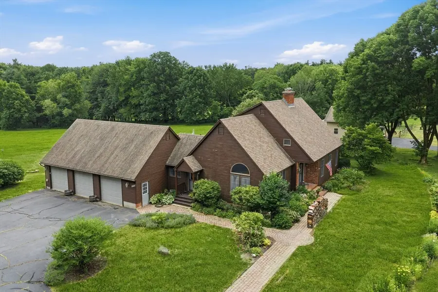 51 Coleman Road, Southampton, MA 01073 - #3