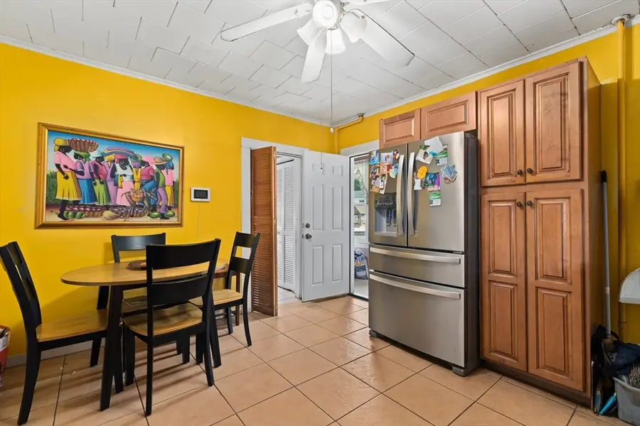 395 W Main St, Avon, MA 02322 - #2