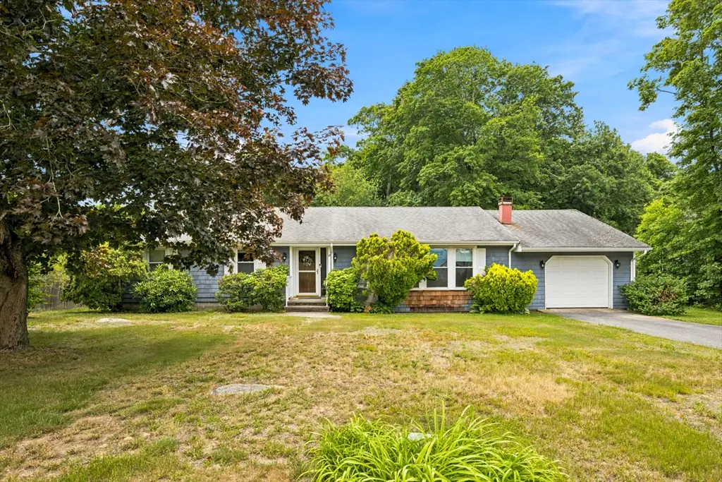18 Gifford Rd, Westport, MA 02790 - #1