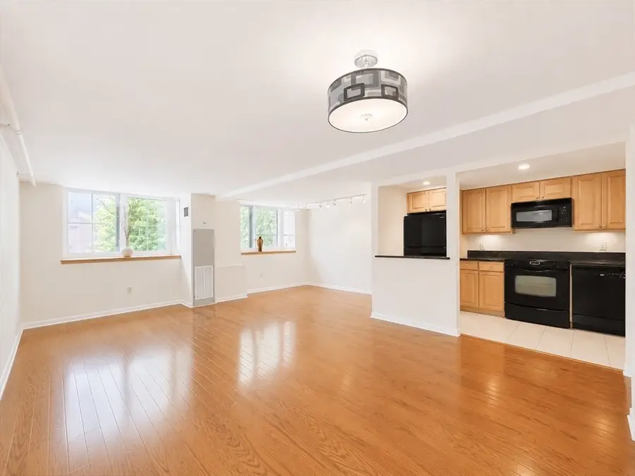200 Market St #204, Lowell, MA 01852 - #2