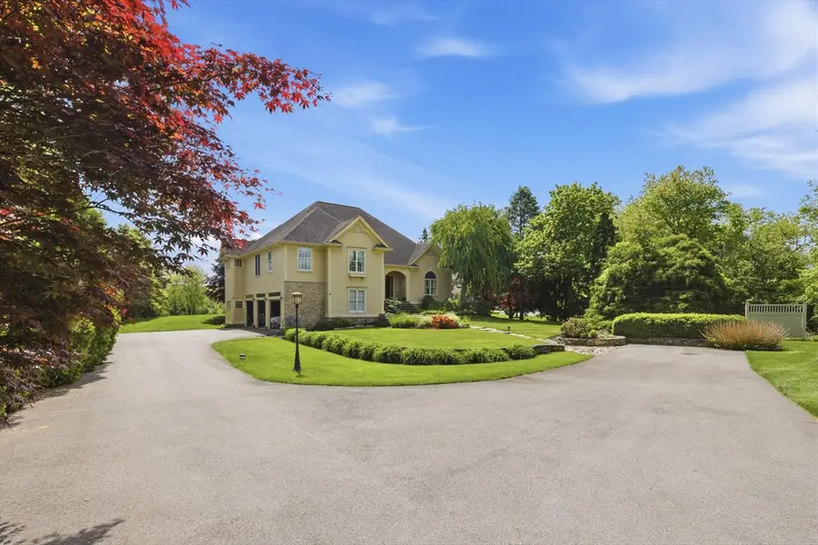 3 Sandpiper Dr, Westport, MA 02790 - #3