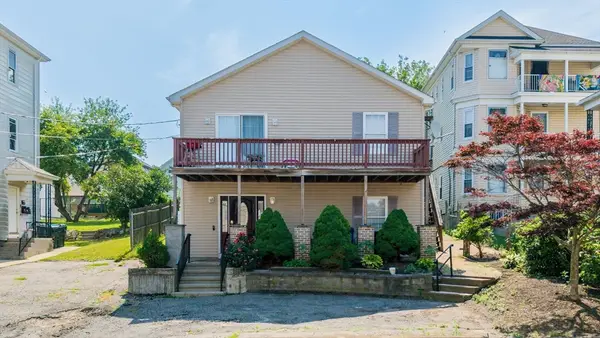 212 Haffards St, Fall River, MA 02723