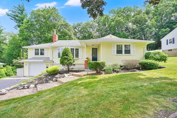 125 East Allen Ridge Road, Springfield, MA 01118