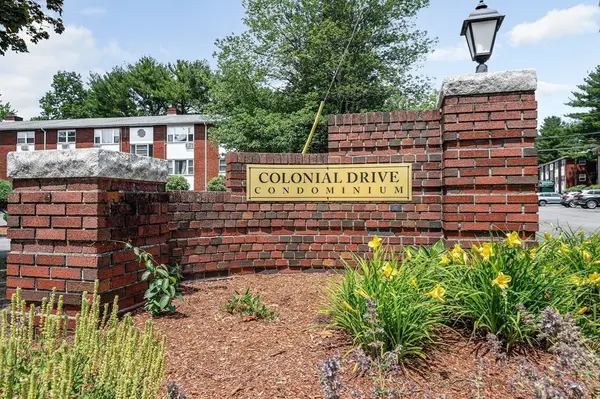 A4 Colonial Dr #7, Andover, MA 01810