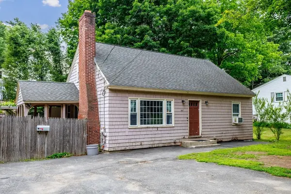 547 Elm St, Fitchburg, MA 01420