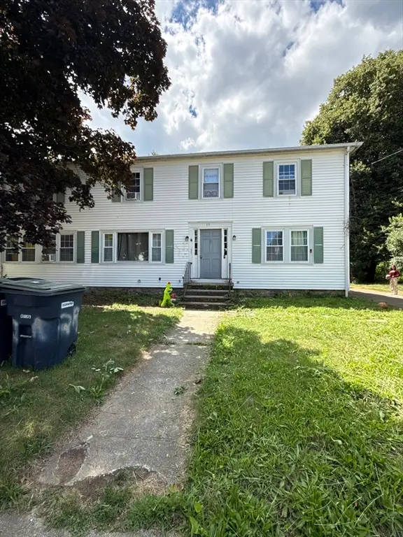 15 Liberty St, Southbridge, MA 01550 - #1