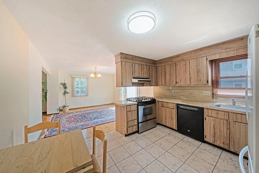 12 Pearl St #12, Randolph, MA 02368 - #2