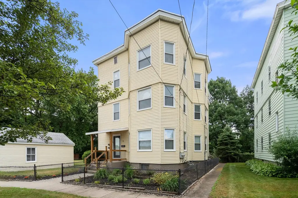 10 Riverview Ter, Chicopee, MA 01013 - #1