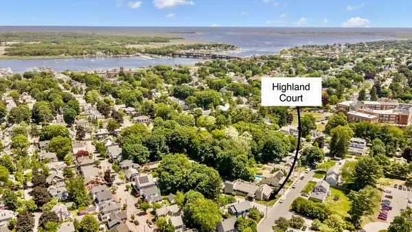 2 Highland Court, Newburyport, MA 01950