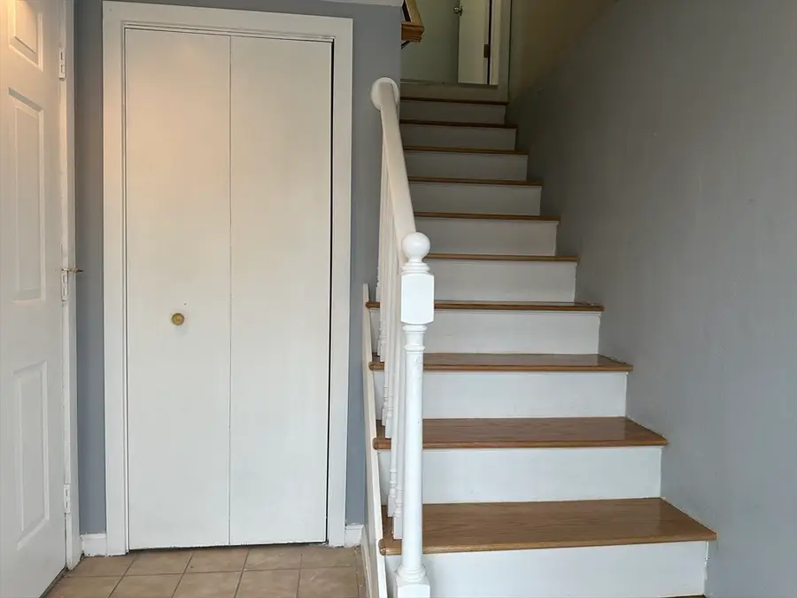 20-8 Rice Ln, Worcester, MA 01604 - #2