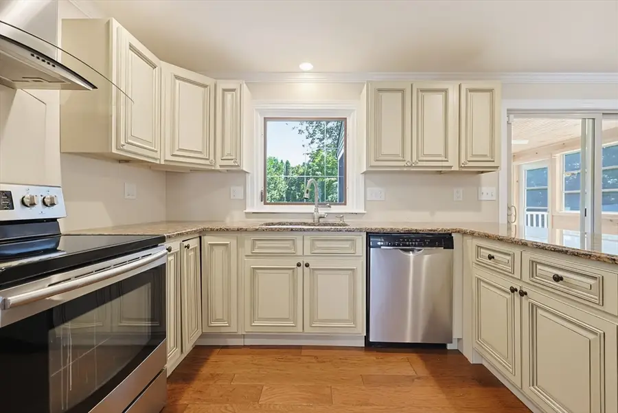 19 Lantern Lane, Milford, MA 01757 - #3