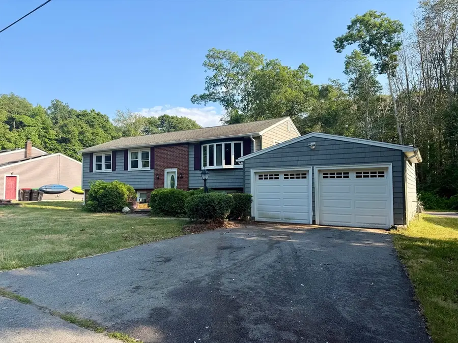 7 Keith Dr, Westport, MA 02790 - #2