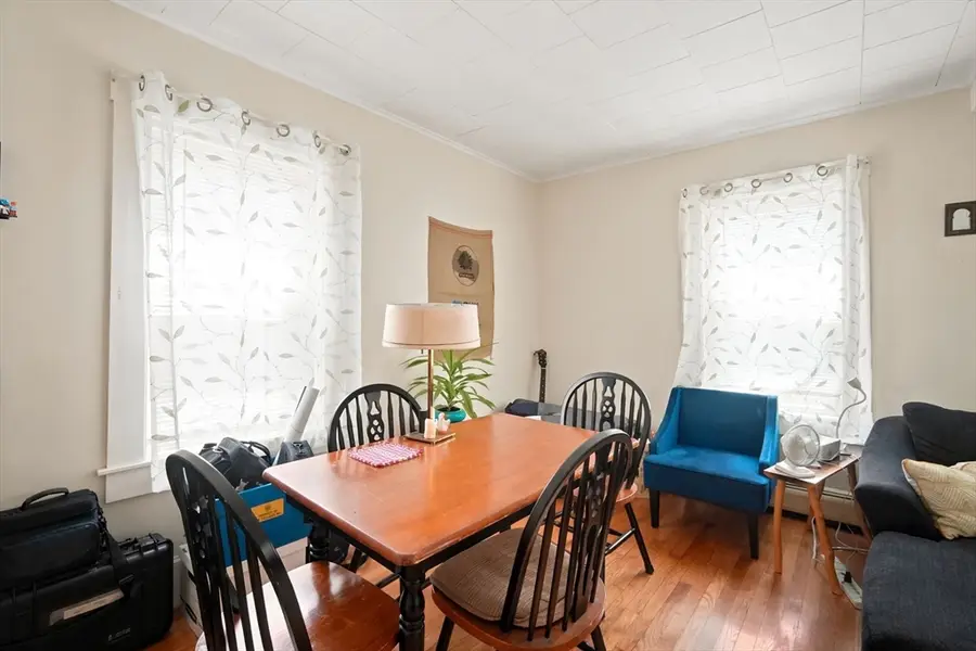 33-37 Cottage St, Amherst, MA 01002 - #2