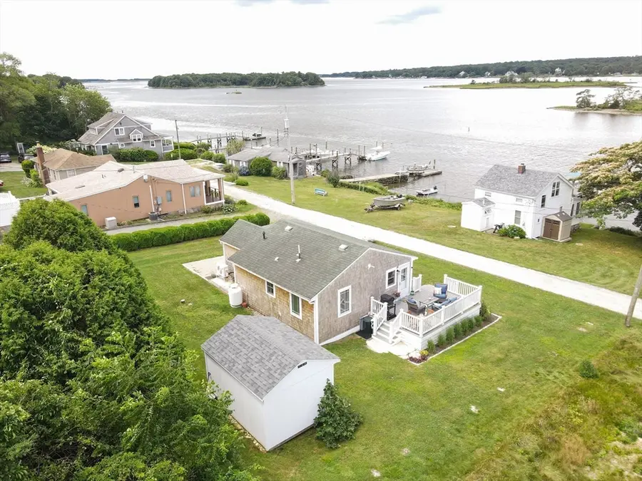 99 Sylvia Ln, Westport, MA 02790 - #3