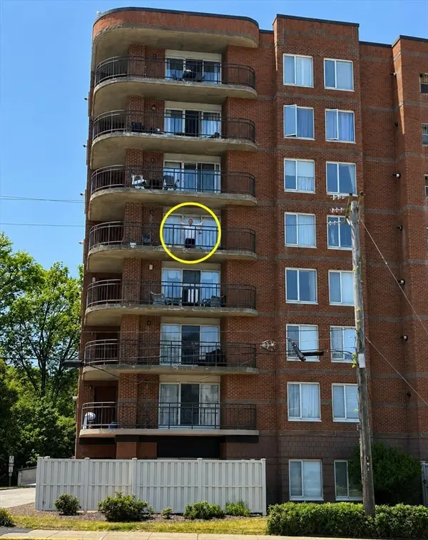 121 Nantasket Ave #401, Hull, MA 02045