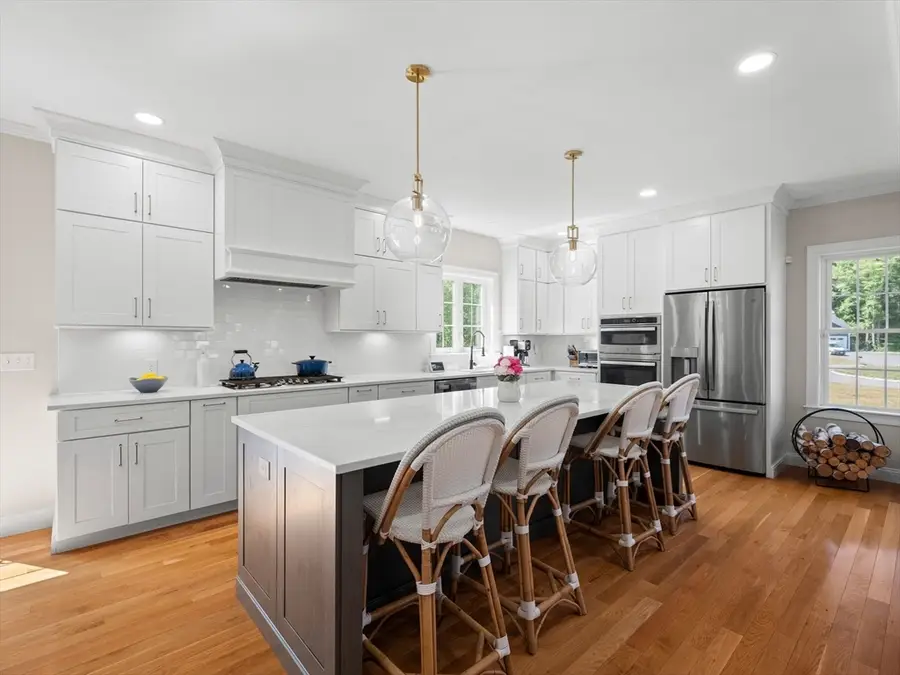 6 Genevieve Ln, Acton, MA 01720 - #3