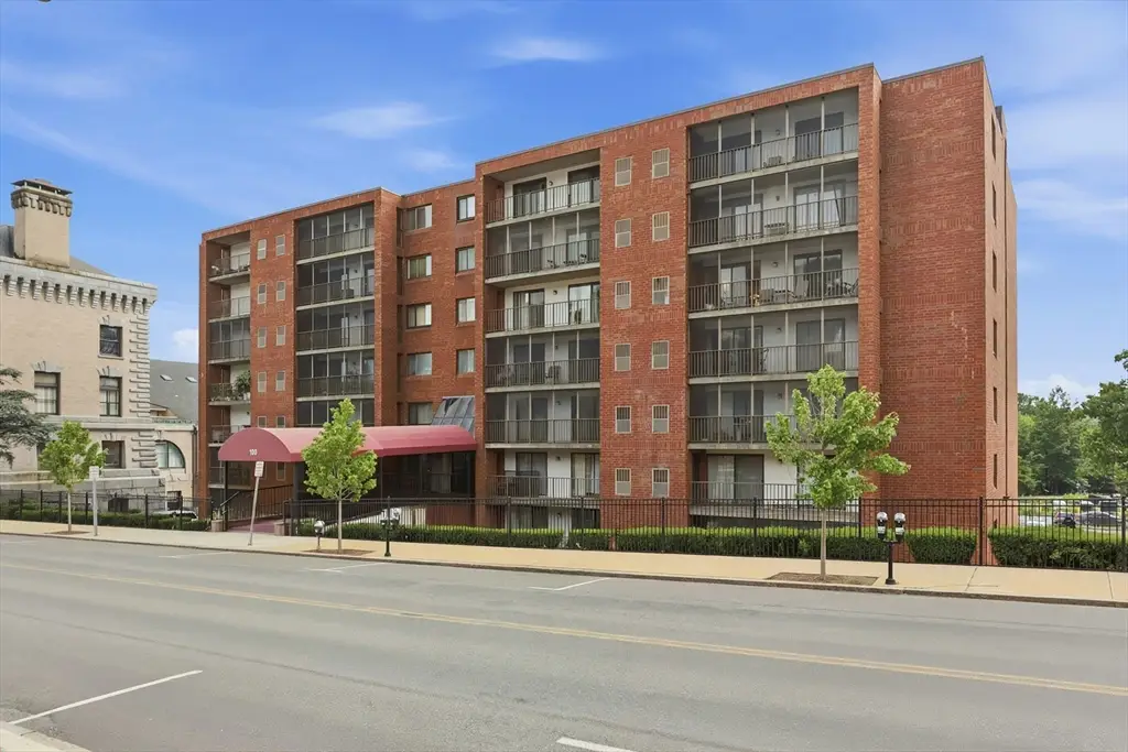 100 High St #404, Medford, MA 02155 - #1