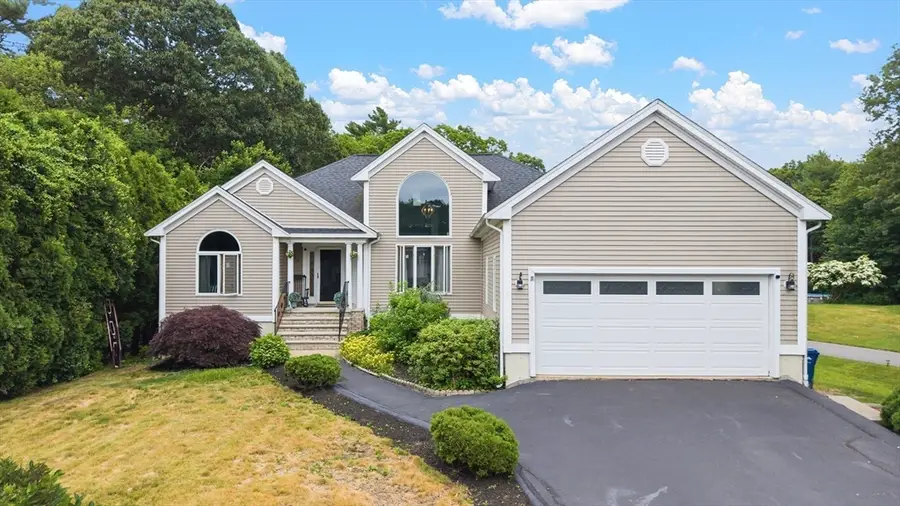19 Forestview Dr, Fairhaven, MA 02719 - #2