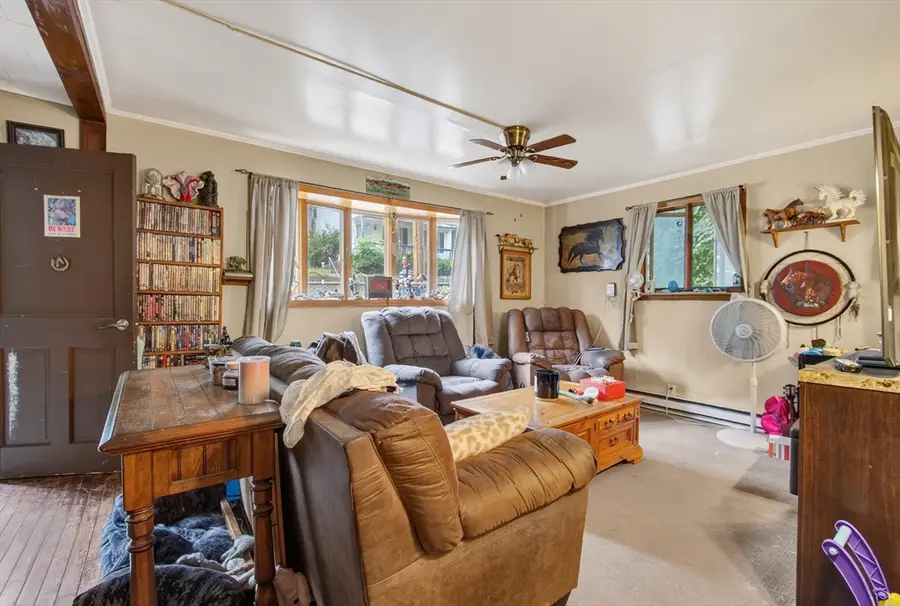 55 Canton St, Fitchburg, MA 01420 - #3