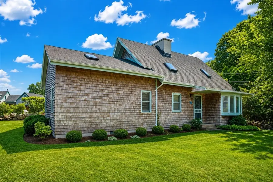 8 Juniper Rd, Westport, MA 02790 - #3