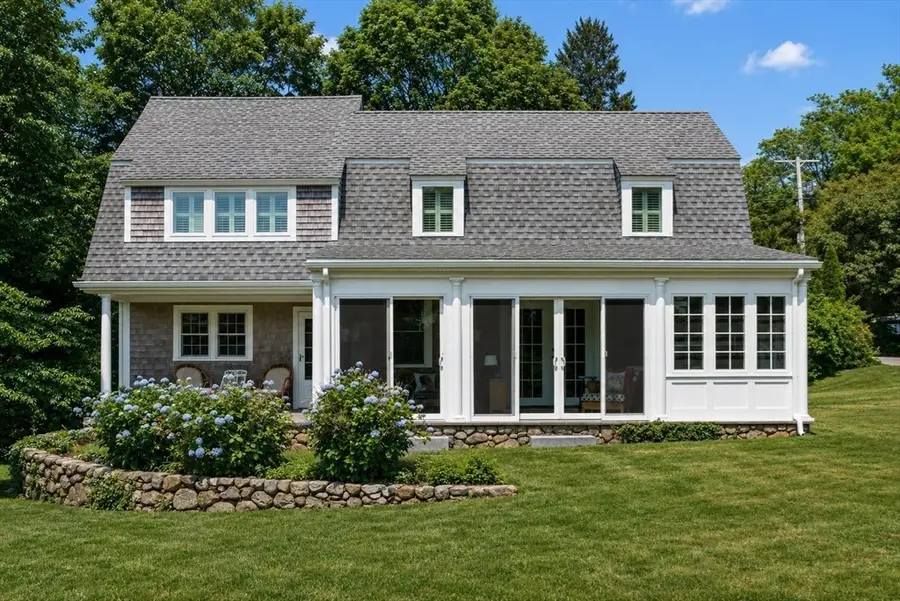 51 Davis St, Tisbury, MA 02568 - #2