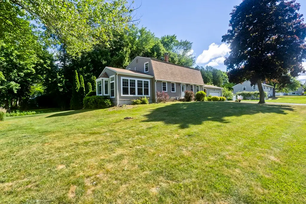 148 Clover Hill Dr, Feeding Hills, MA 01030 - #1