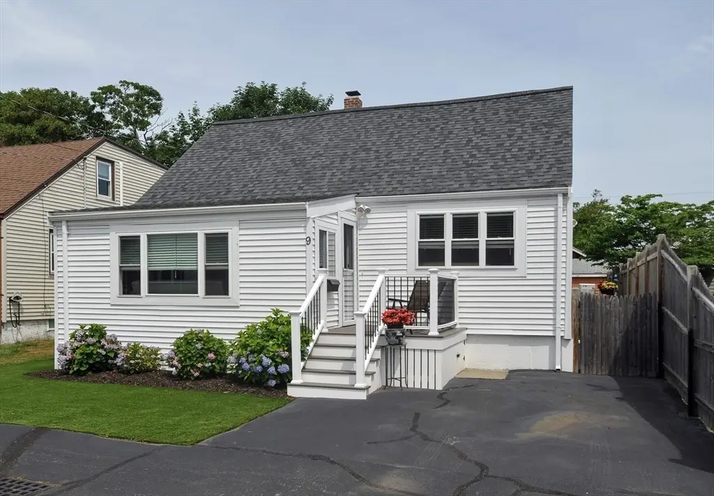 9 G St, Hull, MA 02045 - #1